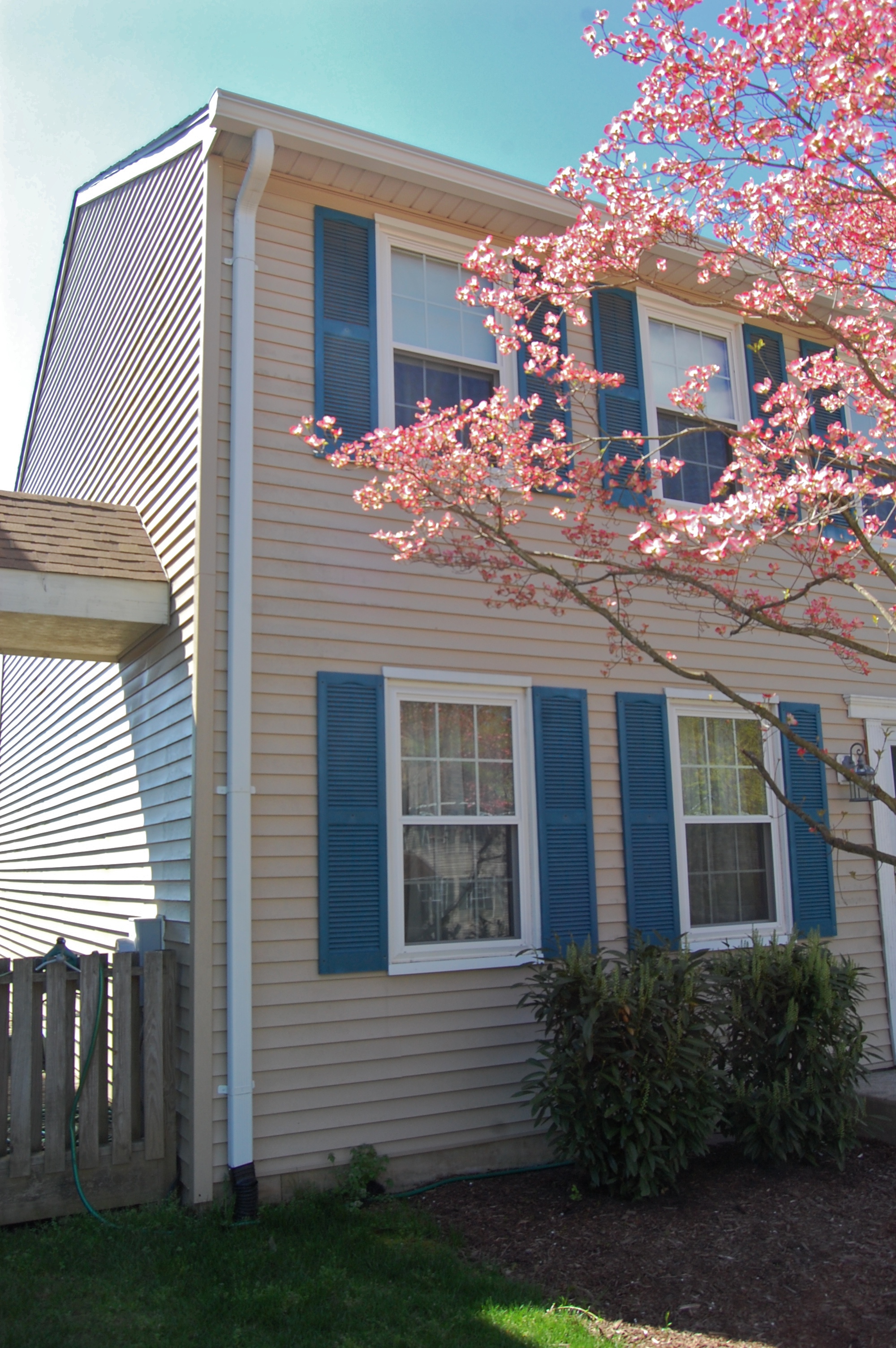Wide Gutter Downspout